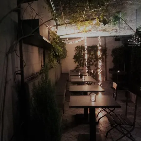 Piccola Torre Maison 게스트하우스 4*
